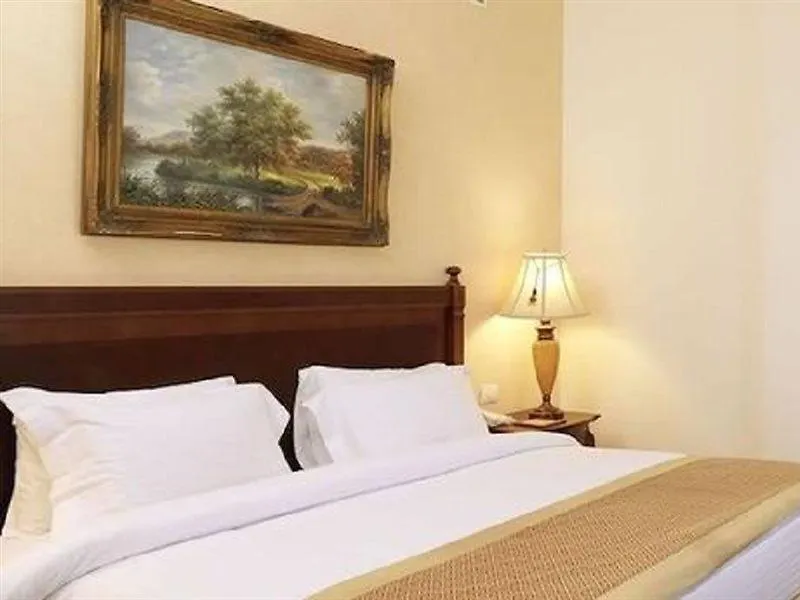Le Patio Boutique Hotel Beirut Downtown 5*,