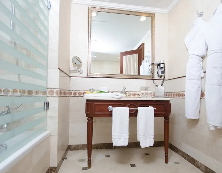 *****  Le Patio Boutique Hotel Beirut Downtown Libano